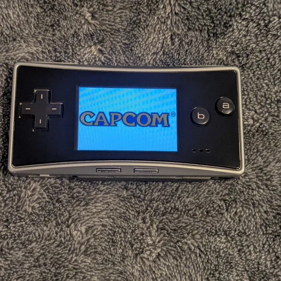 Nintendo Game Boy Micro With Original Charger - Picture 7 of 10